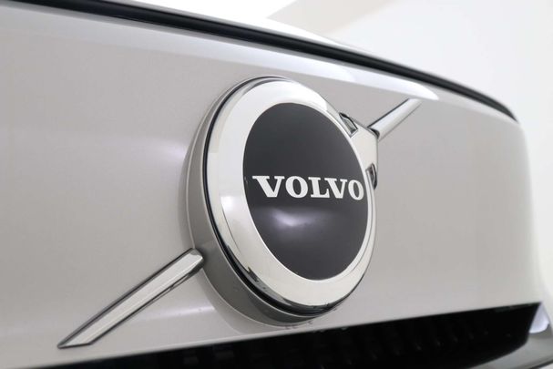 Volvo XC40 Single Motor Essential 175 kW image number 26