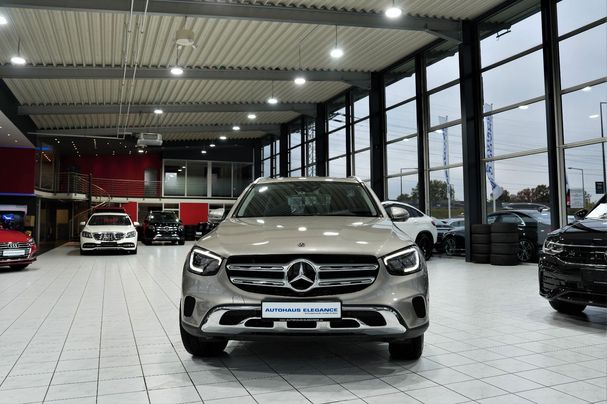 Mercedes-Benz GLC 300 190 kW image number 3