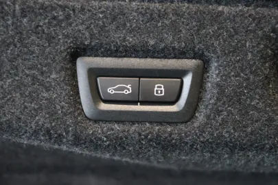 Car image 41