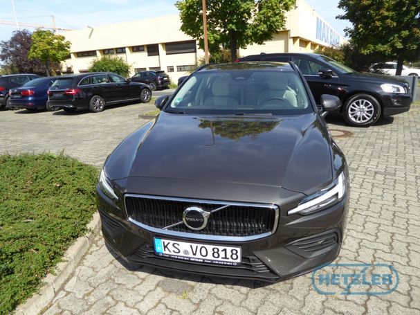 Volvo V60 B3 Core DKG 120 kW image number 3