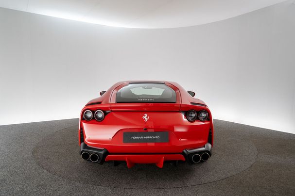 Ferrari 812 Superfast 585 kW image number 3