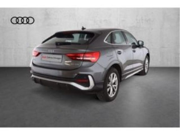 Audi Q3 35 TDI S-line Sportback 110 kW image number 2