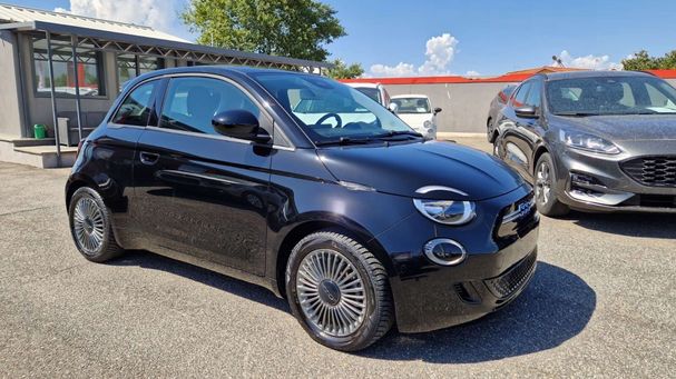 Fiat 500 e Icon 70 kW image number 2