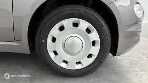 Car image 20