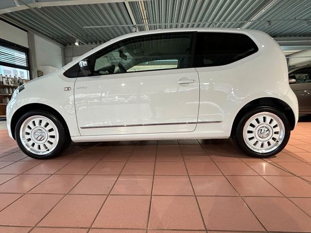 Volkswagen up! 55 kW image number 8