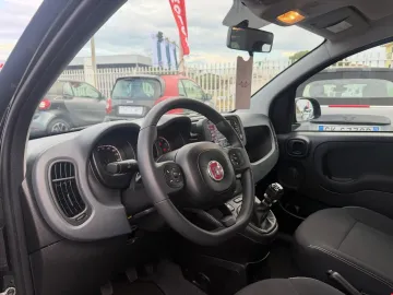 Car image 15