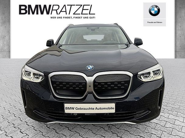 BMW iX3 210 kW image number 2