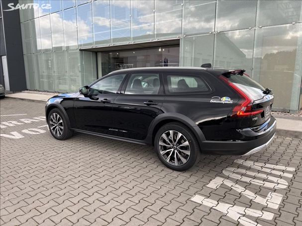 Volvo V90 Cross Country AWD B5 173 kW image number 4