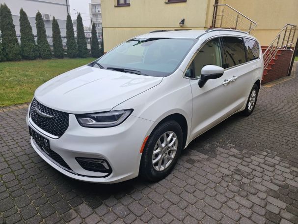 Chrysler Pacifica 219 kW image number 1