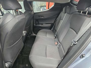 Car image 11