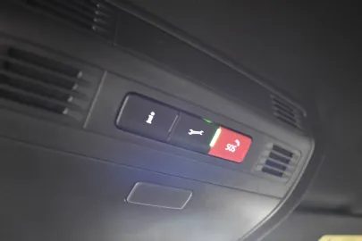 Car image 41