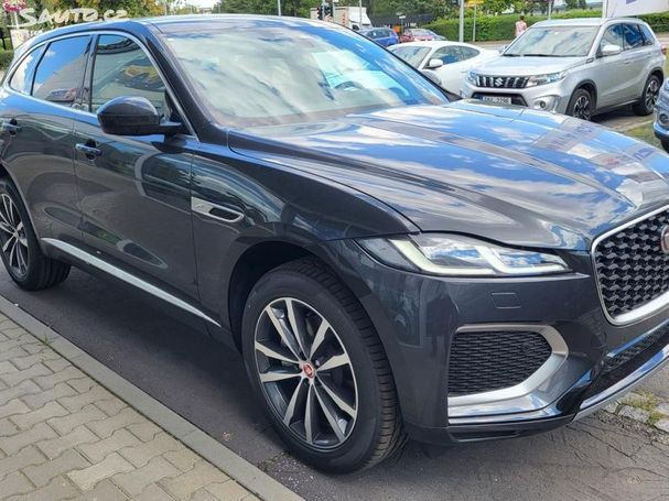 Jaguar F-Pace D200 R-Dynamic S 150 kW image number 2