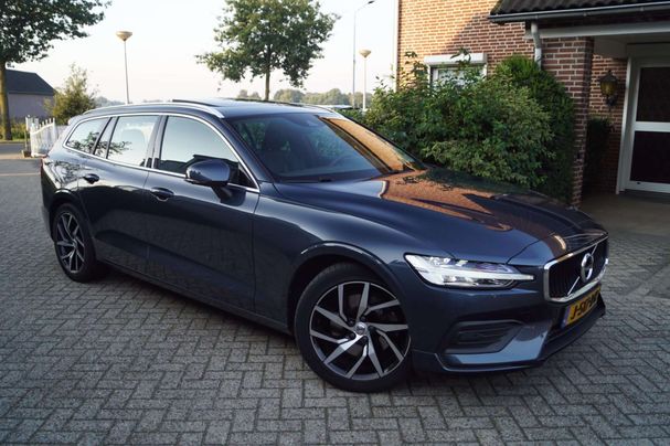 Volvo V60 T4 Momentum Pro 155 kW image number 8