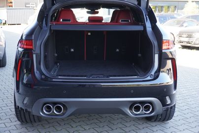 Car image 29