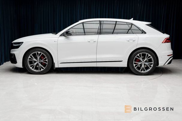 Audi Q8 55 TFSI quattro S-line 250 kW image number 5