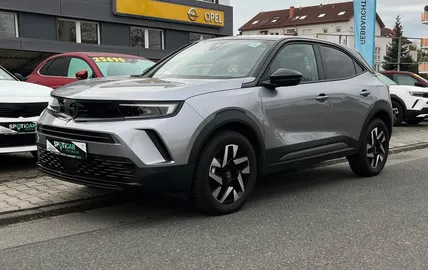 Car image 14