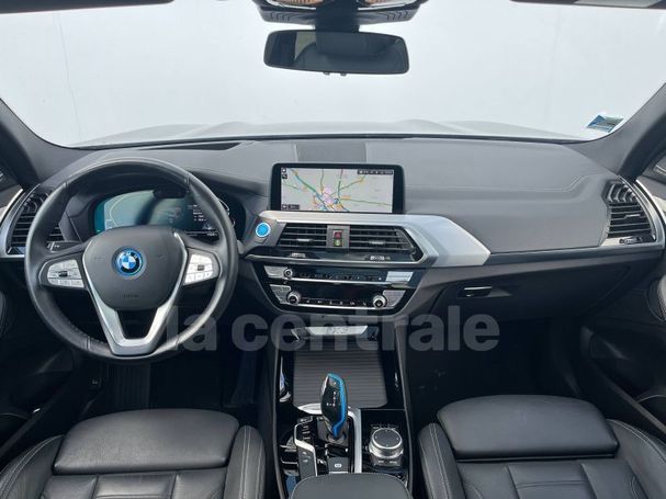 BMW iX3 M Sport Impressive 80 kWh 210 kW image number 16