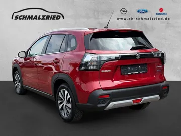 Car image 4