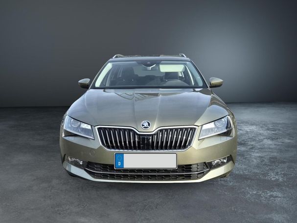 Skoda Superb Combi 1.8 TSI Style 132 kW image number 3