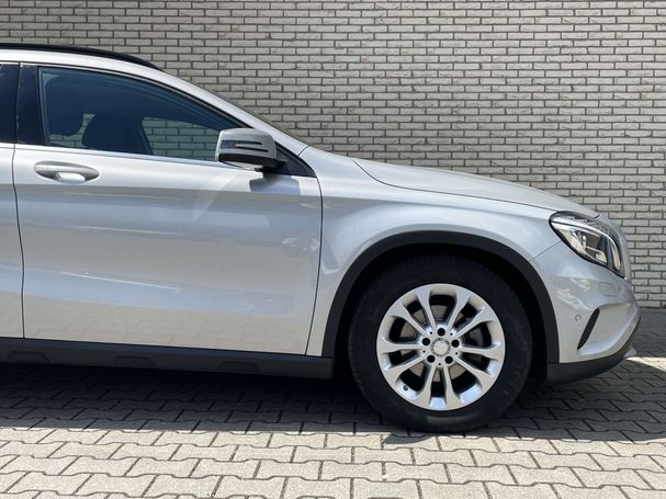 Mercedes-Benz GLA 180 90 kW image number 7