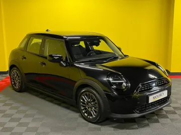 Car image 48