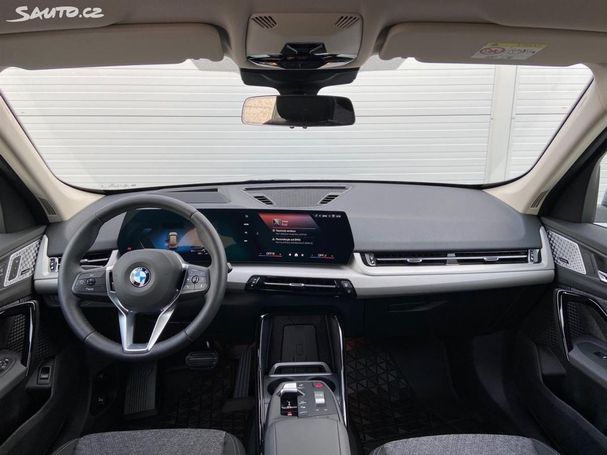 BMW X1 xDrive23i 160 kW image number 4