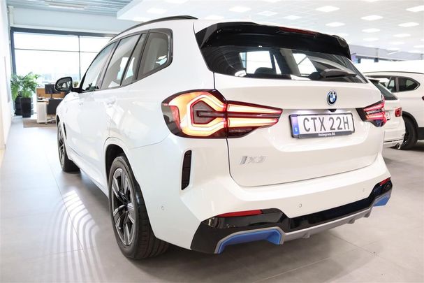 BMW iX3 M Sport 210 kW image number 4