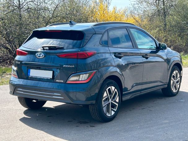 Hyundai Kona 100 kW image number 4