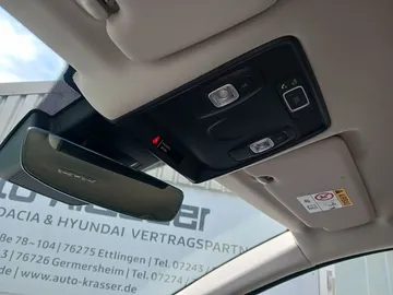 Car image 30