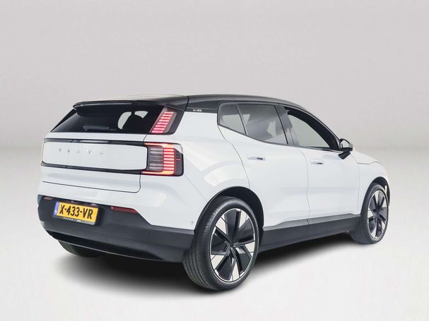 Volvo EX30 Twin Motor Performance h AWD 69 kW image number 2