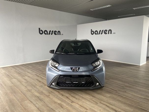 Toyota Aygo X 53 kW image number 2