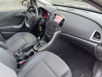 Car image 31