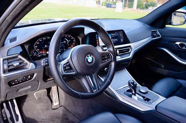 BMW 340i xDrive Touring 275 kW image number 9