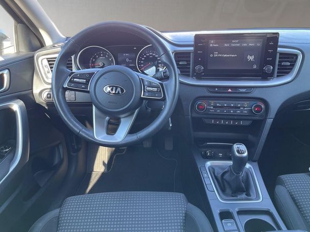 Kia Ceed 74 kW image number 39