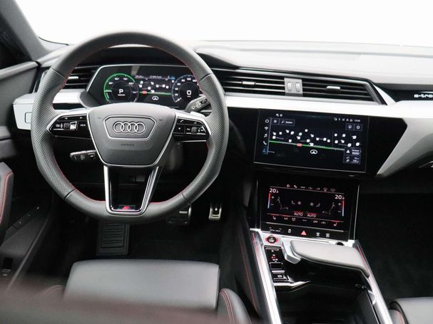 Audi SQ8 quattro e-tron S-line 370 kW image number 11