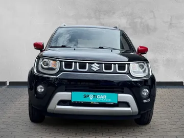 Car image 3