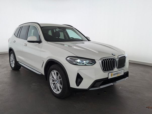 BMW X3 xDrive20d 140 kW image number 2