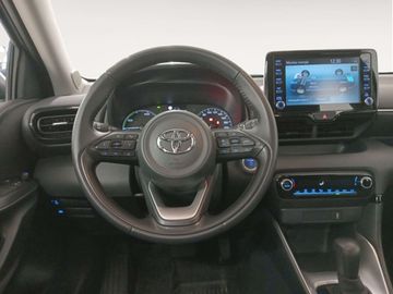 Car image 11