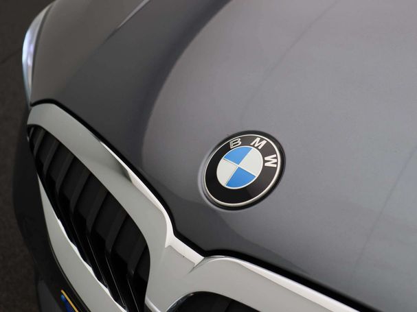 BMW 320i 135 kW image number 39