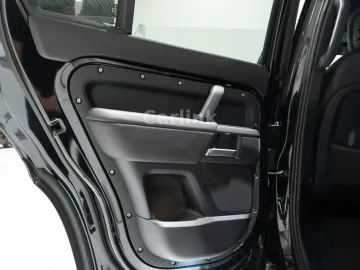 Car image 43
