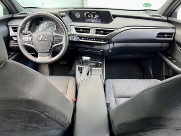 Car image 20