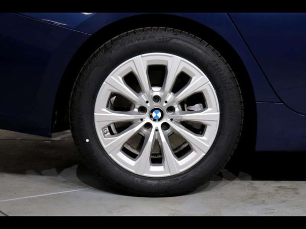 BMW 330 e Touring 215 kW image number 5