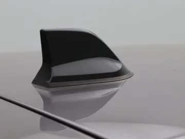 Car image 35