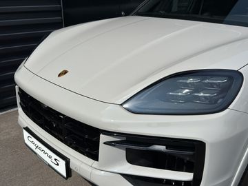 Car image 31