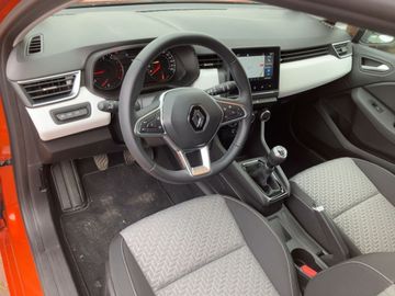 Car image 11