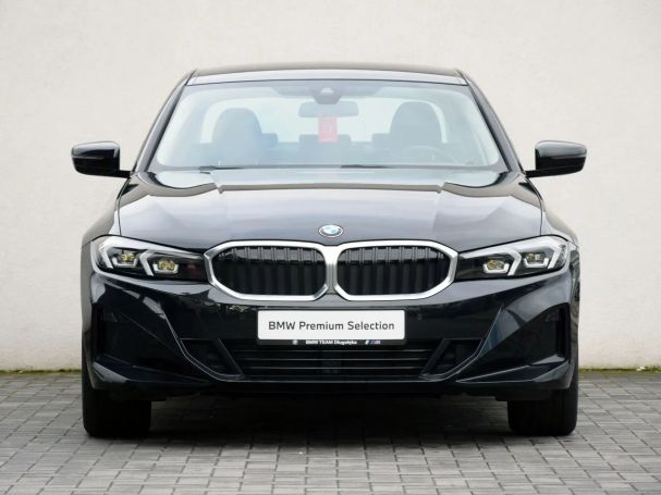 BMW 318i Advantage 115 kW image number 2