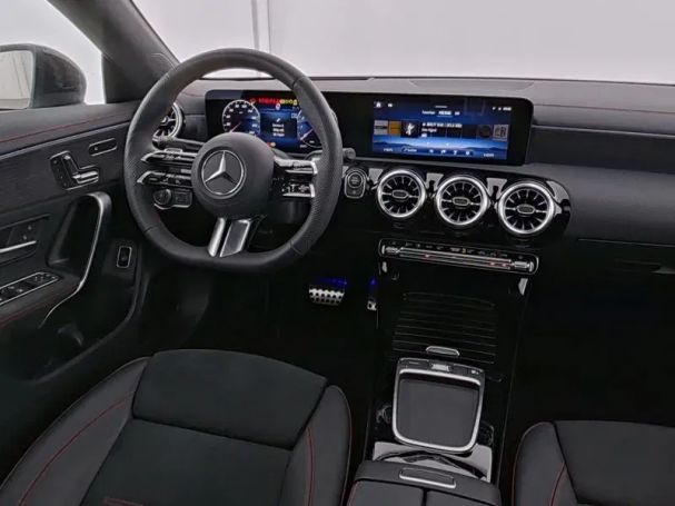 Mercedes-Benz CLA 220 140 kW image number 8