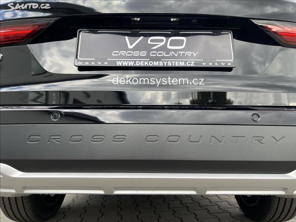 Volvo V90 Cross Country AWD B5 173 kW image number 13