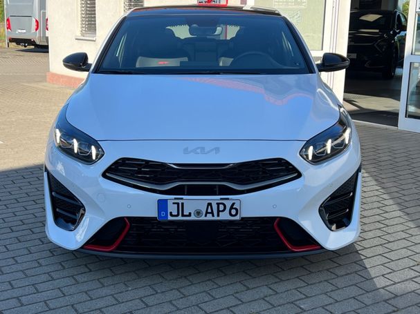 Kia ProCeed GT 150 kW image number 3