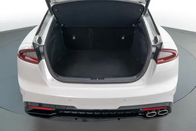Car image 38